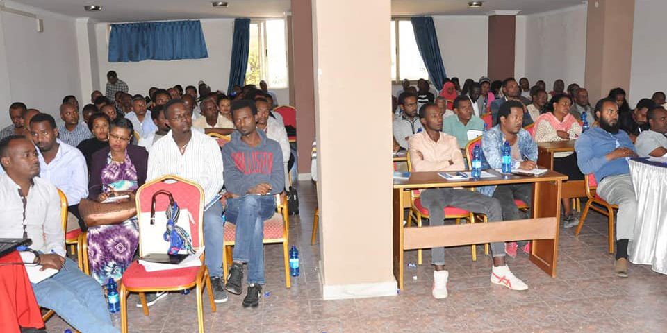 46501106_2258041464430751_7743158781453795328_n